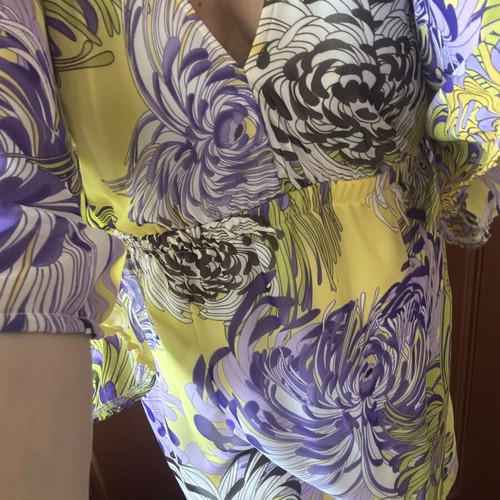 Vertige dress size 3 like new, airy summer floral pattern