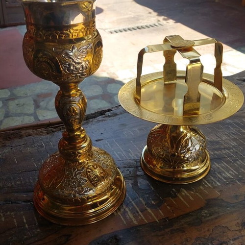 Church chalice and diskos set, size 27x14 cm
