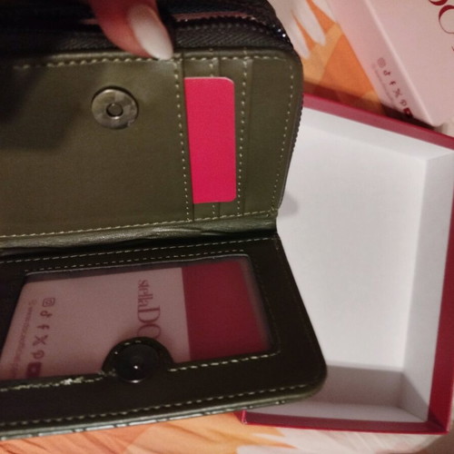 Stella Doca wallet new, olive with croco texture