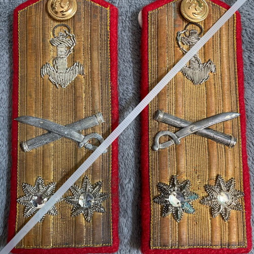 Greek Navy 1975-80 Vice Admiral official uniform insignia