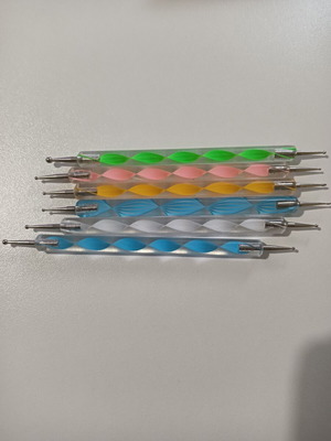 Nail tools set 6 pieces, multicolored