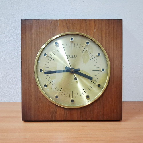 Weimar Vintage Wall Clock quartz made in DDR like new