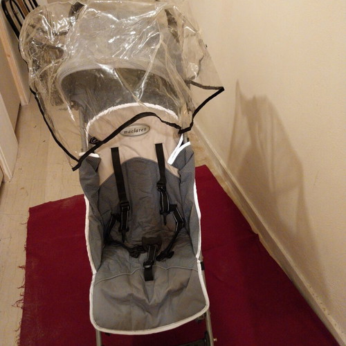 Maclaren stroller used in good condition