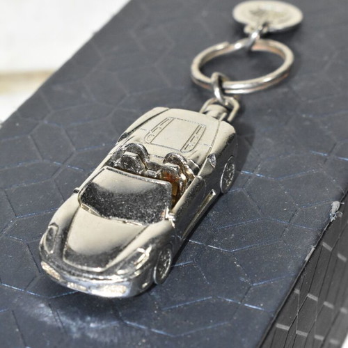Vintage EKO Ferrari Cabrio keychain like new, collectible