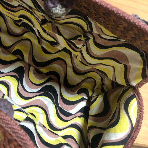 Straw large shoulder bag like new, summer for walk and beach