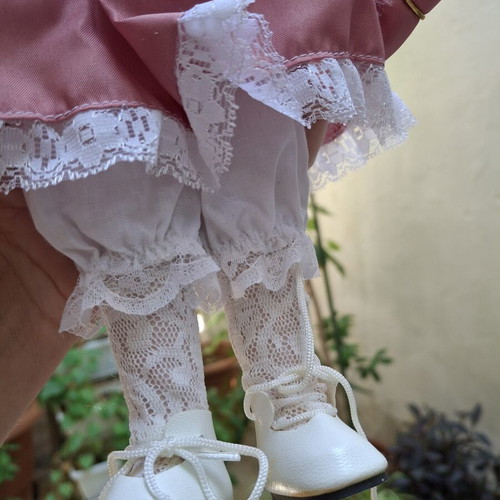 The Heritage Mint Ltd porcelain doll, vintage, 40 cm