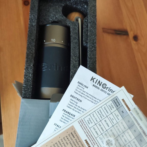 KINGrinder K6 manual coffee grinder