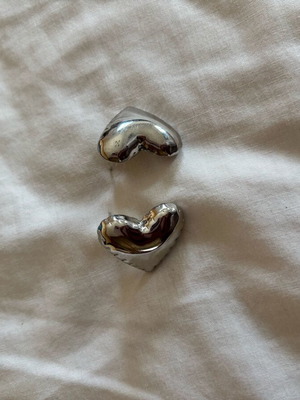Heart silver earrings like new