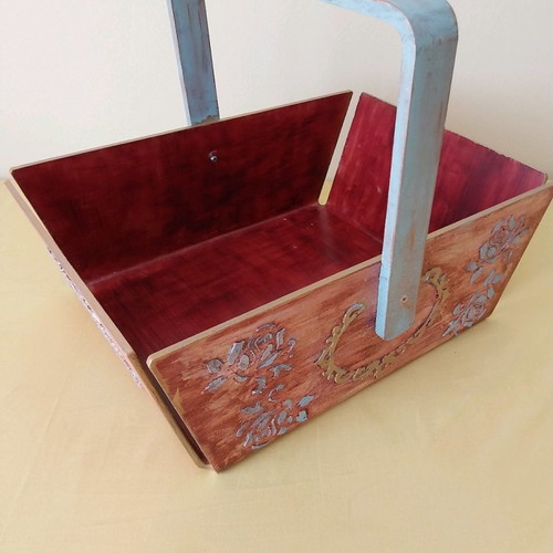 Basket refurbished from hard Plexiglas