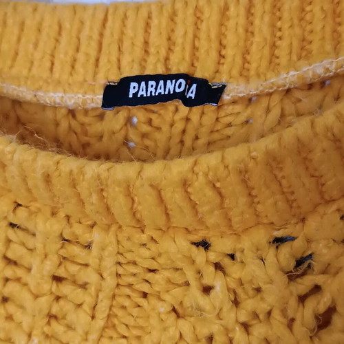 Sweater with chunky knit like new, Paranoia, yellow, size L