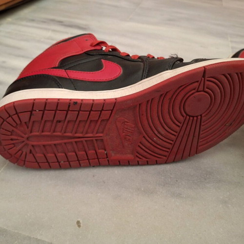 Nike Jordan athletic shoes like new, size 41, red