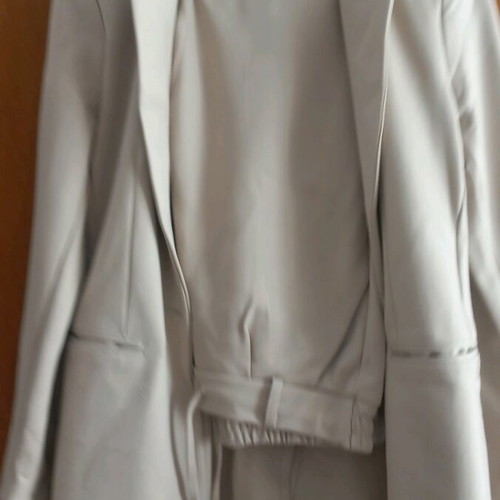 Zara suit jacket and pants set, beige, 5% elastic, like new