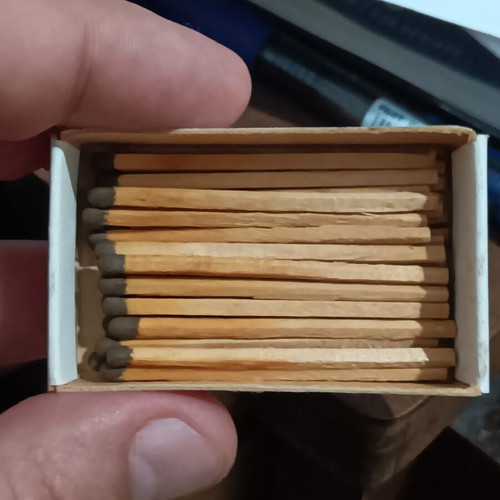 Vintage matchbox, ideal for collectors