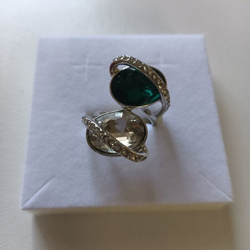 Rings used, various sizes and designs, adjustable