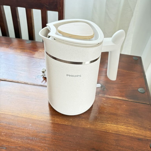 Phillips kettle used in excellent condition