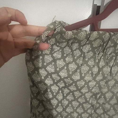 Midi skirt S/M with inner lining like new, white and green