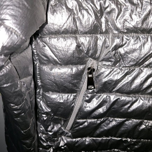 Short jacket new silver with zipper and pockets