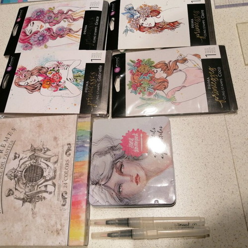 Stamp, stensil and paint set used