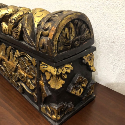 Wooden carved box like new with bird and fish theme