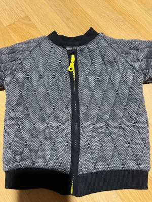 Yellowsub baby jacket used, size 9/12m, gray/black/yellow
