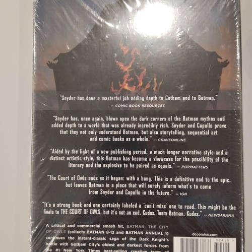 Batman New 52 Vol.2 The City of Owls hardcover new