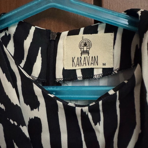 Karavan dress like new, size M, black and white