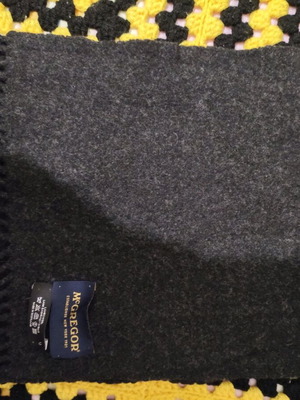 McGregor scarf like new