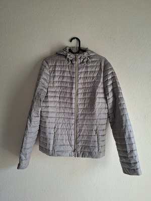 Madeleine lightweight jacket beige like new, size M