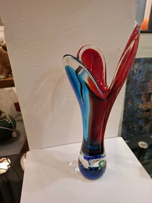 Γυάλινο βάζο Murano mid-century modern μεταχειρισμένο, βάση paperweight, 32 εκ.