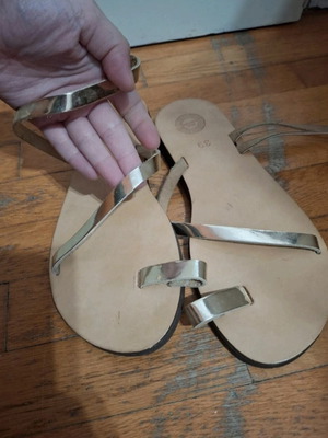 Gold sandals size 39, new with elegant straps