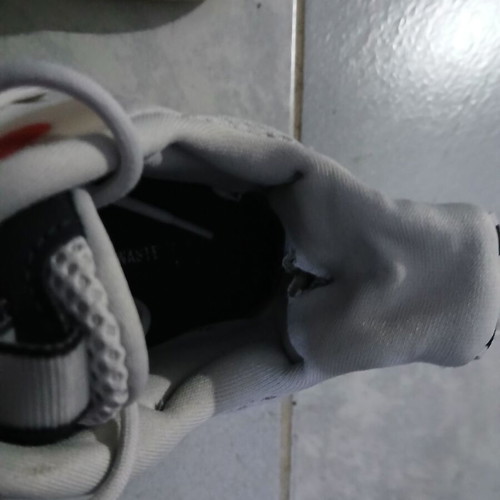 Adidas Alphaboost v1 athletic shoes used, size 45 1/3
