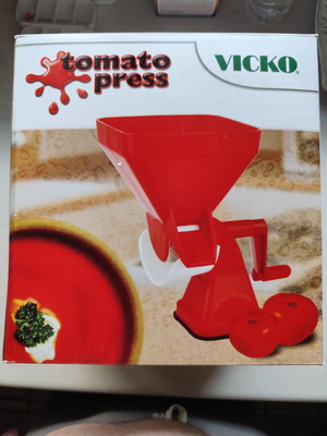 VICKO χειροκίνητη πρέσα ντομάτας, καινούργια στην αυθεντική συσκευασία