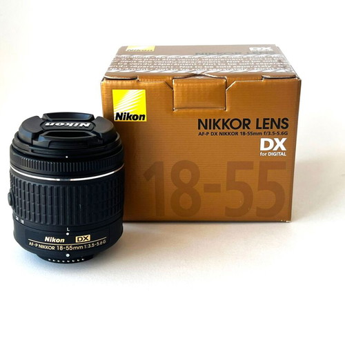 Nikon D5300 AF-P 18-55mm DSLR camera kit