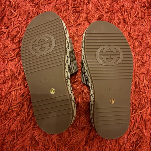 Gucci platform sandals size 38 new, beige brown
