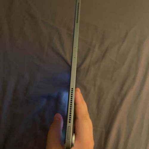 iPad Pro 3rd generation 12.9 inch 64GB Space Grey like new