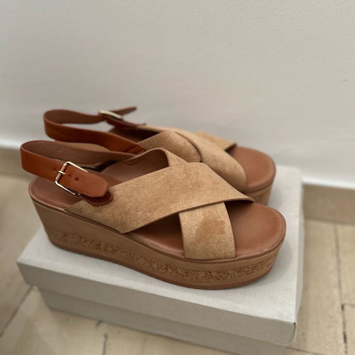 Alta Moda platform sandals brown and beige, new, size 40