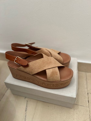 Alta Moda platform sandals brown and beige, new, size 40