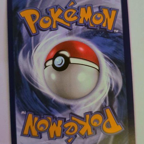 Cincinno BLK 153 Pokémon card near mint
