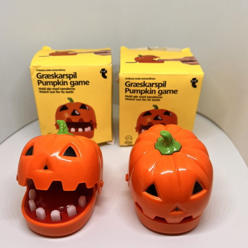 Pumpkin Game Halloween set of 2 by Flying Tiger new