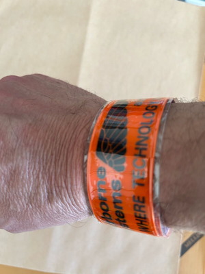 Metal rod folding on wrist from special alloy new