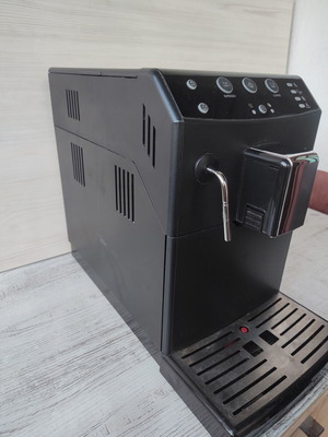 Saeco Minuto automatic coffee machine, fully serviced