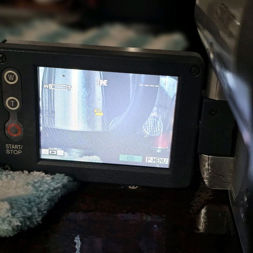 Sony Handycam with Carl Zeiss Vario-Tessar lens like new, DVD-RW support