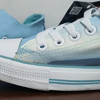 Celdes sneakers new, size 37, blue with artistic design