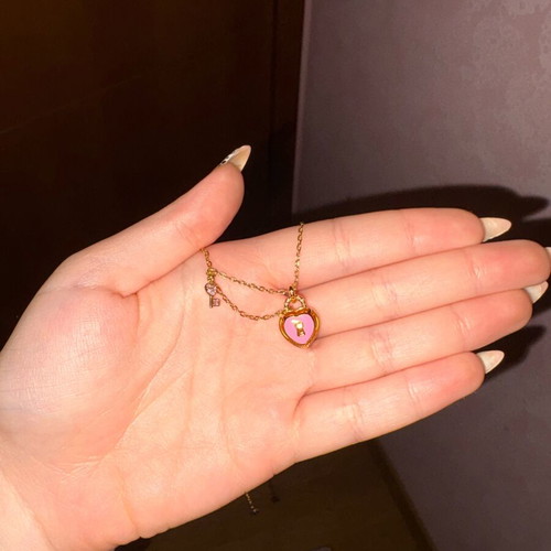 Swarovski Valentine necklace new, pink and gold