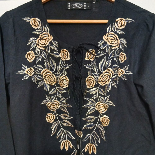 Var's Black Floral Kimono Size Large Like New