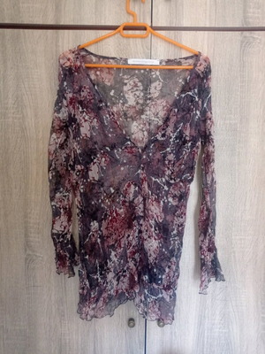 Light blouse dress used, sizes M and L