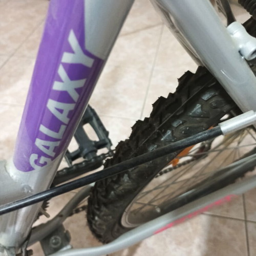 Energy Galaxy Bicycle 18-Speed Like New, City Type, Women's