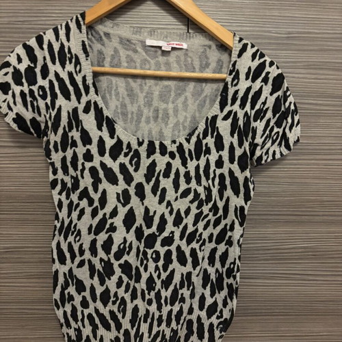 Blouse leopard print used, size S, black and grey