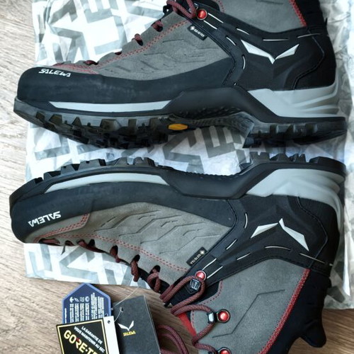 Salewa MTN Trainer Mid GTX men's trekking shoes size 43