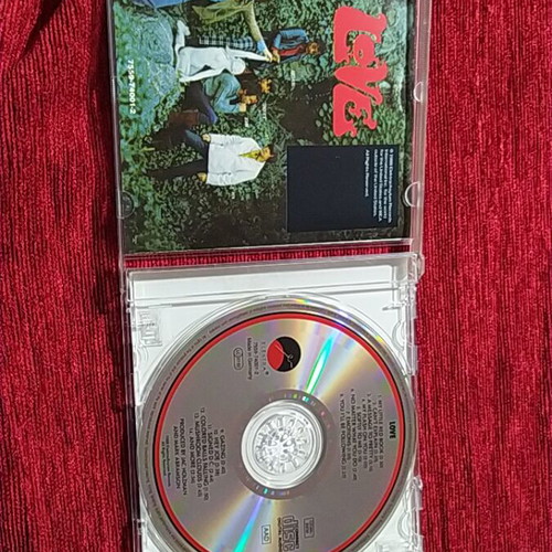 Love 3 CD set like new, classic rock albums 1966-1967